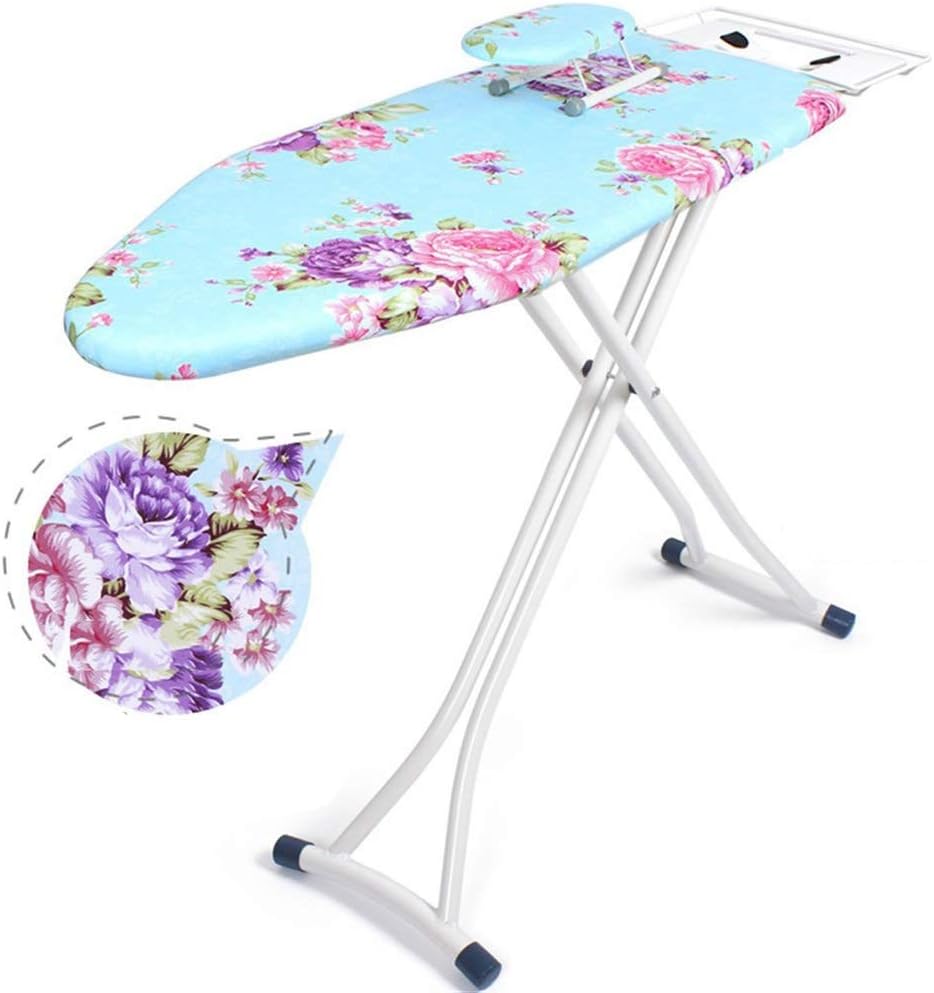 Une table de repassage associe une partie textile en coton a une armature renforcee